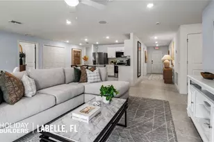8015 Sherwood Cir, Labelle, FL 33935 - Photo 3
