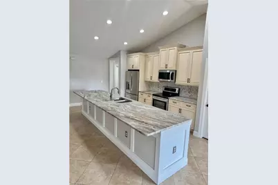 3829 SW 17th Pl, Cape Coral, FL 33914 - Photo 5