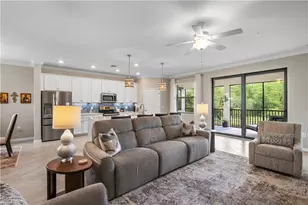 11884 Arboretum Run Dr, Fort Myers, FL 33913 - Photo 9