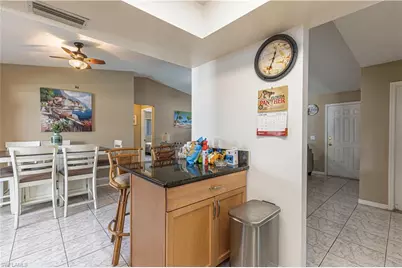 1112 SE 13th Pl, Cape Coral, FL 33990 - Photo 11