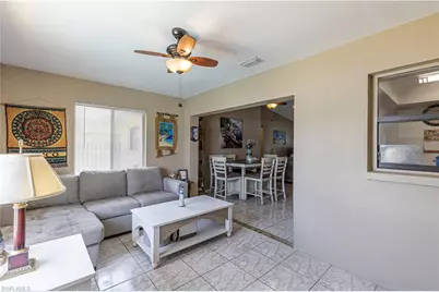 1112 SE 13th Pl, Cape Coral, FL 33990 - Photo 13