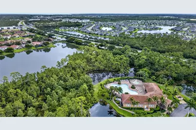 2406 Laurentina Ln, Cape Coral, FL 33909 - Photo 7