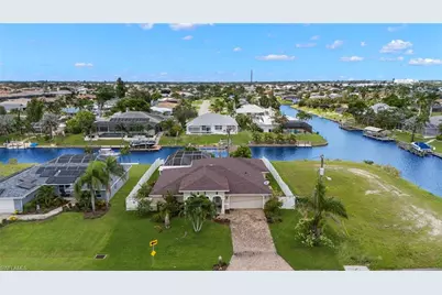 1023 SE 15th St, Cape Coral, FL 33990 - Photo 29