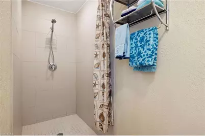 1023 SE 15th St, Cape Coral, FL 33990 - Photo 21