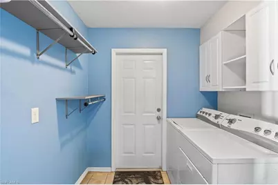4409 Jacaranda Pkwy W, Cape Coral, FL 33993 - Photo 17
