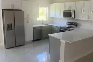 13251 Coral Dr, Fort Myers, FL 33908 - Photo 11