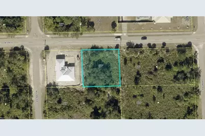 605 W 6th St, Lehigh Acres, FL 33972 - Photo 1