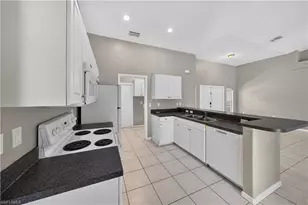 818 Desoto Ave S, Lehigh Acres, FL 33972 - Photo 15