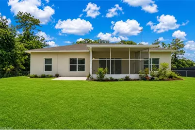 818 Desoto Ave S, Lehigh Acres, FL 33972 - Photo 19