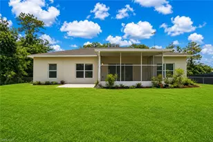 818 Desoto Ave S, Lehigh Acres, FL 33972 - Photo 19