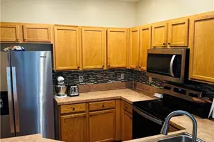 10091 Pacific Pines Ave, Fort Myers, FL 33966 - Photo 9