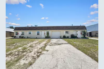 6617 Warwick Cir, Fort Myers, FL 33919 - Photo 3