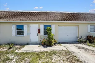 6617 Warwick Cir, Fort Myers, FL 33919 - Photo 5