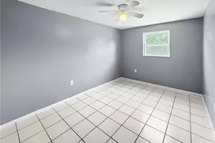 6617 Warwick Cir, Fort Myers, FL 33919 - Photo 25