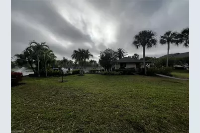 9301 Central Park Dr #102, Fort Myers, FL 33919 - Photo 17