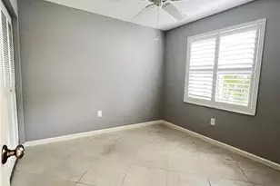 9301 Central Park Dr, Fort Myers, FL 33919 - Photo 13