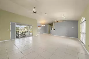 3920 SE 2nd Pl, Cape Coral, FL 33904 - Photo 7