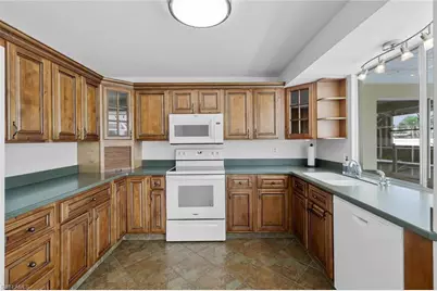 1569 Woodwind Ct, Fort Myers, FL 33919 - Photo 11