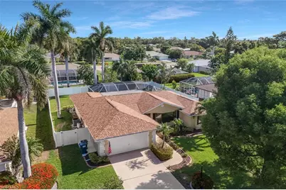 1569 Woodwind Ct, Fort Myers, FL 33919 - Photo 3
