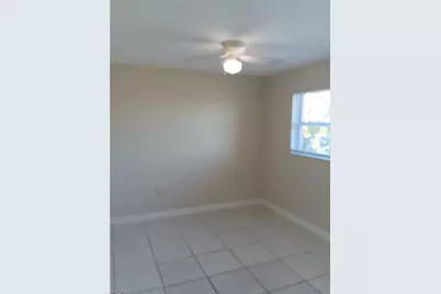312 NE 11th Pl, Cape Coral, FL 33909 - Photo 11