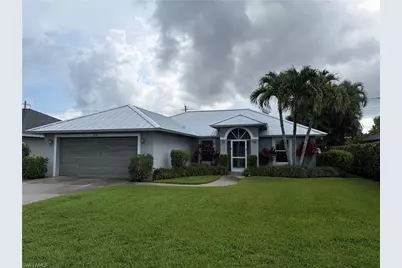 3628 Kent Dr, Naples, FL 34112 - Photo 3