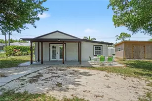 3728 Gasparilla St, Saint James City, FL 33956 - Photo 25