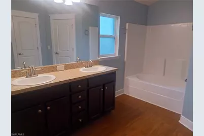 204 NW 5th Ter, Cape Coral, FL 33993 - Photo 13