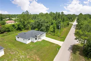 208 Genoa Ave S, Lehigh Acres, FL 33974 - Photo 3