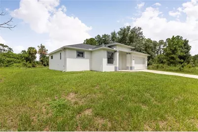 208 Genoa Ave S, Lehigh Acres, FL 33974 - Photo 9