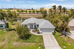 1111 SW 5th Terrace, Cape Coral, FL 33991 - Photo 21