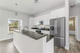1111 SW 5th Terrace, Cape Coral, FL 33991 - Photo 7