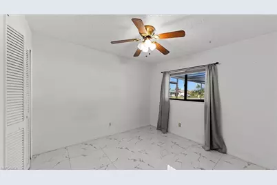 1717 SE 11th Ter, Cape Coral, FL 33990 - Photo 15