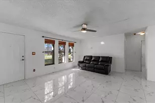 1717 SE 11th Terrace, Cape Coral, FL 33990 - Photo 5