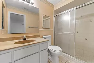 1717 SE 11th Terrace, Cape Coral, FL 33990 - Photo 13