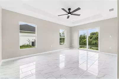126 NE 9th St, Cape Coral, FL 33909 - Photo 17