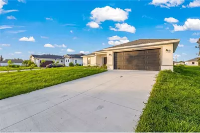 126 NE 9th St, Cape Coral, FL 33909 - Photo 21