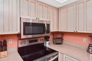 13276 White Marsh Ln, Fort Myers, FL 33912 - Photo 27