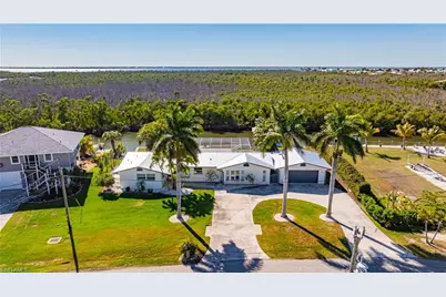 2579 Eighth Ave, Saint James City, FL 33956 - Photo 45