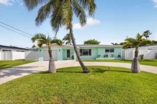 571 SE 14th, Pompano Beach, FL 33060 - Photo 1