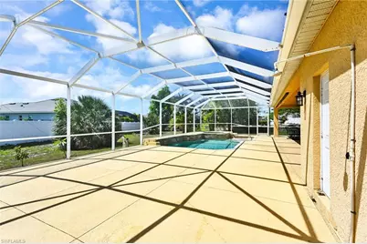311 SW 32nd Pl, Cape Coral, FL 33991 - Photo 11