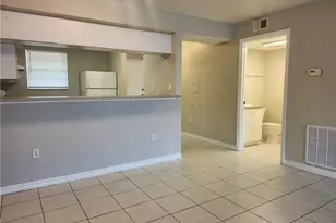 621 SW 47th Terrace, Cape Coral, FL 33914 - Photo 5
