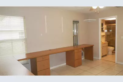 1629 SE 12th St, Cape Coral, FL 33990 - Photo 17
