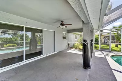 2000 NW 4th St, Cape Coral, FL 33993 - Photo 13