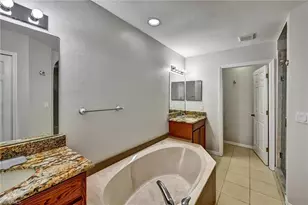 2000 NW 4th St, Cape Coral, FL 33993 - Photo 33