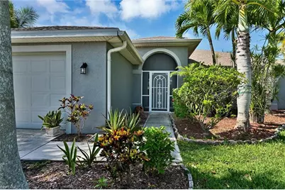 2000 NW 4th St, Cape Coral, FL 33993 - Photo 3