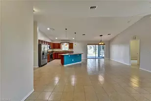 2000 NW 4th St, Cape Coral, FL 33993 - Photo 15