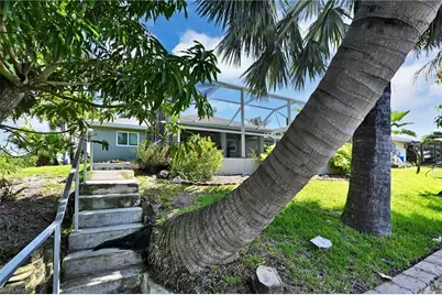 2000 NW 4th St, Cape Coral, FL 33993 - Photo 7