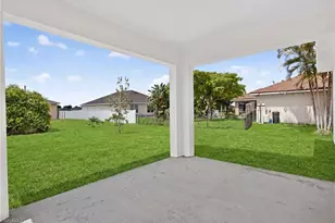 105 NW 9th Terrace, Cape Coral, FL 33993 - Photo 25