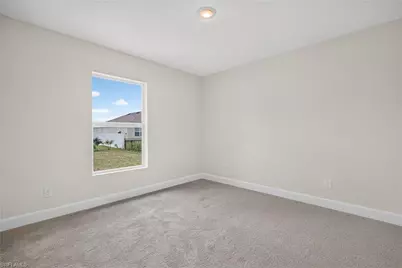 105 NW 9th Ter, Cape Coral, FL 33993 - Photo 7
