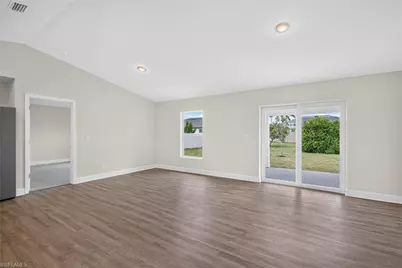 105 NW 9th Ter, Cape Coral, FL 33993 - Photo 3